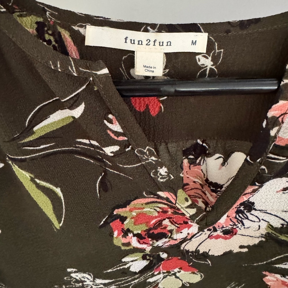 Monday Fun Fun 2 Fun Kenmore Split Neck Blouse - image 2